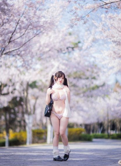 欧美色香蕉_高清完整视频观看